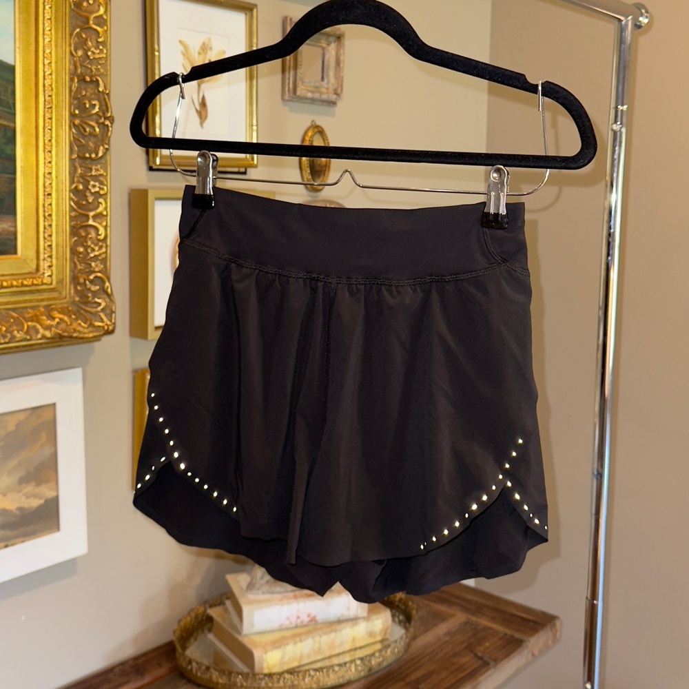 Fast and Free Reflective High-Rise Classic-Fit Short 3"